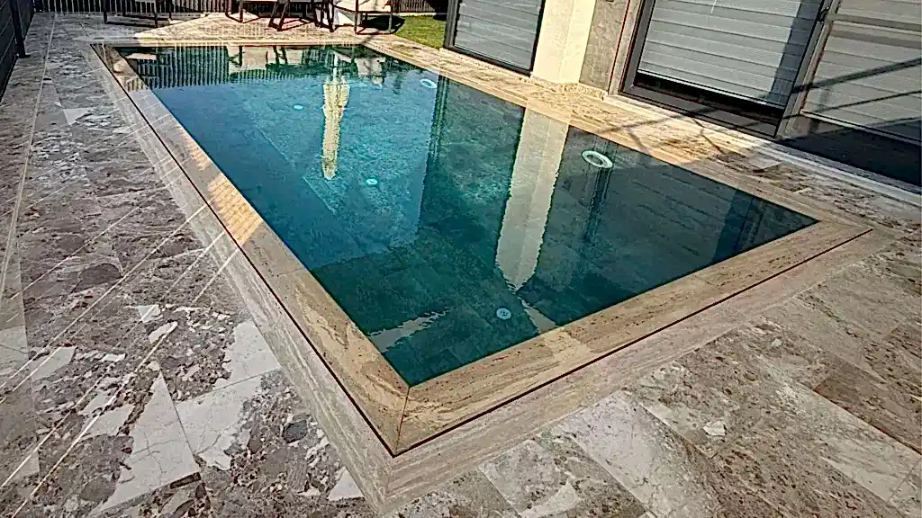 Kuşadası Kar-El Havuz İmalat ve Bakım